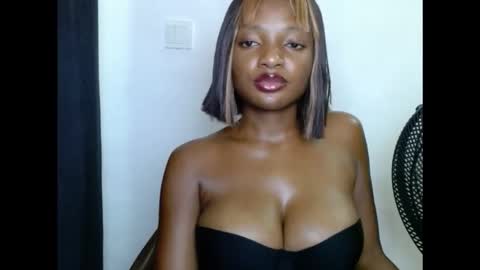 pussyxwetx online show from 21, 11, 2025