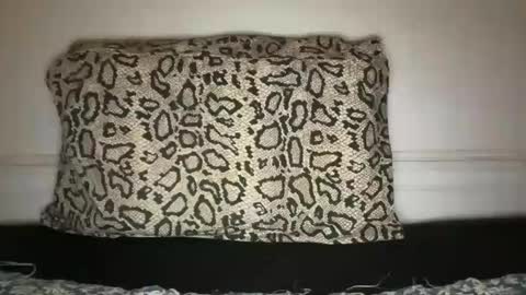 pwing1992 online show from 5, 1, 2025