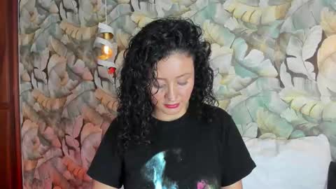 qadeshh  online show from 13, 10, 2025