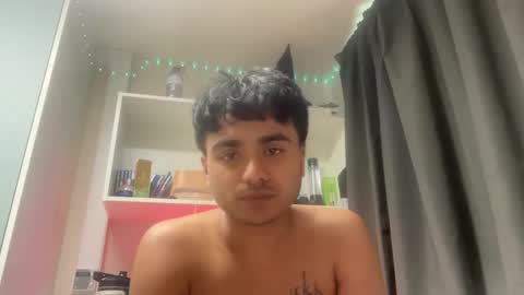 qosmo123 online show from 2, 4, 2026