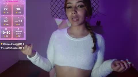 Snapshot of quee_tiana chatting on 11, 6, 2026 your princess online show from 11, 6, 2026