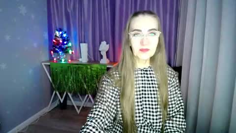 Snapshot of queen_a_n_i chatting on 31, 12, 2024 A N I Ill be here on December 1st online show from 31, 12, 2024