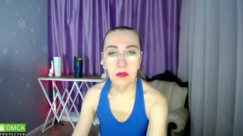 Snapshot of queen_a_n_i chatting on 6, 3, 2025 A N I Ill be here on December 1st online show from 6, 3, 2025