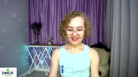 Snapshot of queen_a_n_i chatting on 11, 5, 2026 A N I Ill be here on December 1st online show from 11, 5, 2026