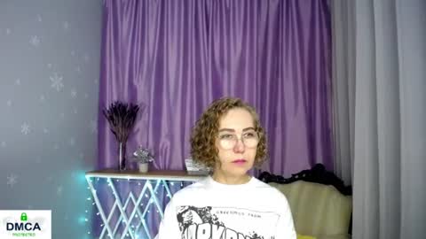 Snapshot of queen_a_n_i chatting on 29, 6, 2026 A N I Ill be here on December 1st online show from 29, 6, 2026