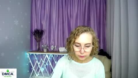 Snapshot of queen_a_n_i chatting on 5, 7, 2026 A N I Ill be here on December 1st online show from 5, 7, 2026
