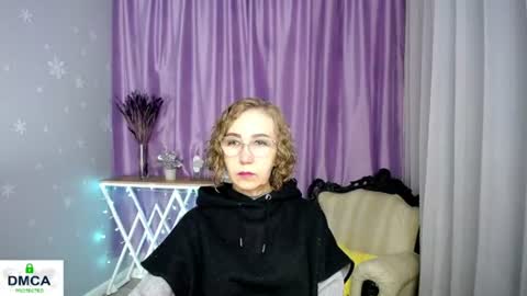 Snapshot of queen_a_n_i chatting on 18, 7, 2026 A N I Ill be here on December 1st online show from 18, 7, 2026