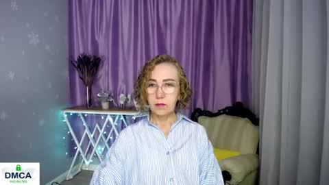 Snapshot of queen_a_n_i chatting on 22, 7, 2026 A N I Ill be here on December 1st online show from 22, 7, 2026
