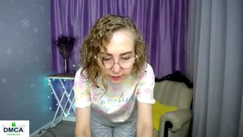 Snapshot of queen_a_n_i chatting on 28, 7, 2026 A N I Ill be here on December 1st online show from 28, 7, 2026