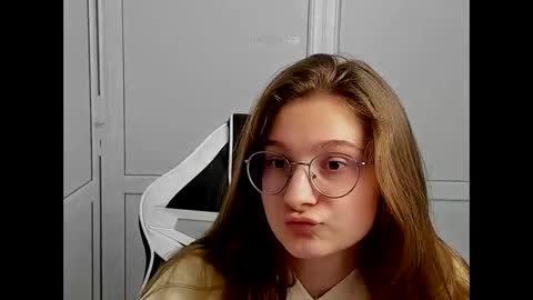 Amelie online show from 14, 4, 2026