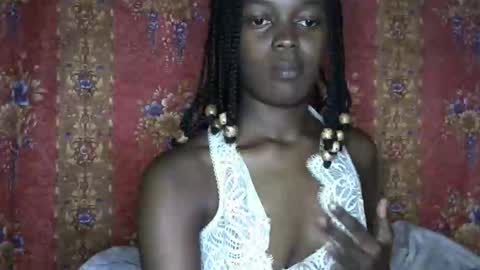 queen_banice online show from 13, 10, 2025