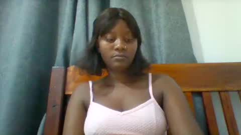 Snapshot of queen_diveer chatting on 9, 10, 2025 queen_diveer online show from 9, 10, 2025