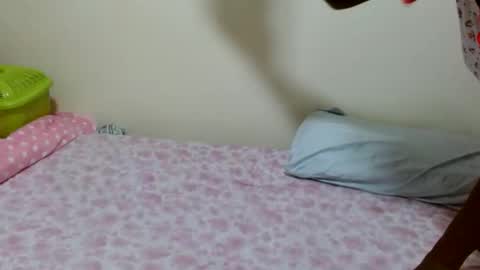 queen ema online show from 18, 3, 2026