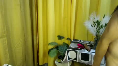 queen_ennah online show from 28, 6, 2026