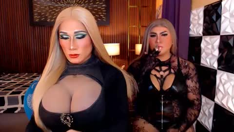 Snapshot of queen_horsecock chatting on 8, 5, 2026 queen_horsecock online show from 8, 5, 2026