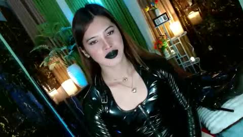 Kendal  online here from 6am-3pm philippine time online show from 16, 10, 2025