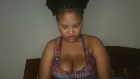 Snapshot of queen_kikih chatting on 5, 5, 2026 Queen kikih online show from 5, 5, 2026