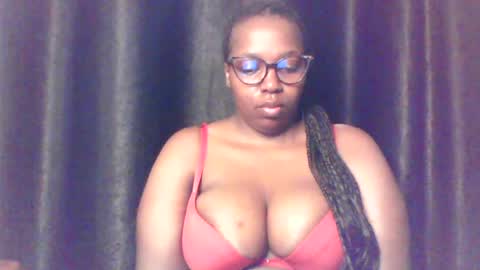 Snapshot of queen_melanine chatting on 25, 7, 2026 QUEEN online show from 25, 7, 2026