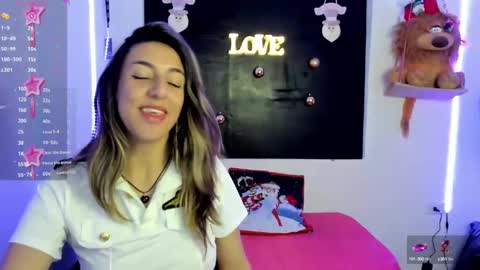 queen_natttyy online show from 3, 12, 2024
