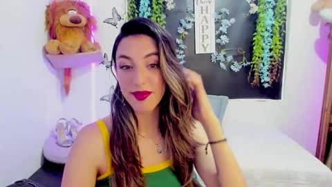 queen_natttyy online show from 25, 9, 2025