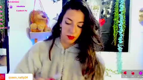 Snapshot of queen_natttyy chatting on 2, 7, 2026 queen_natttyy online show from 2, 7, 2026