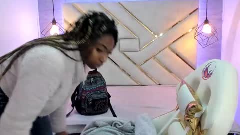   online show from 7, 1, 2025