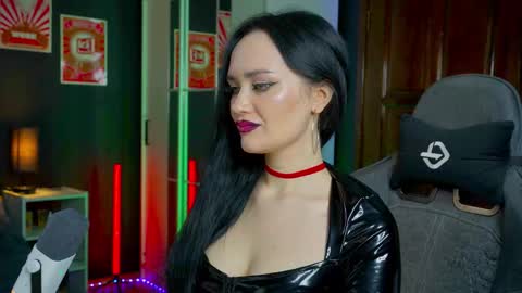 Your world and the universe Aliss online show from 1, 11, 2025