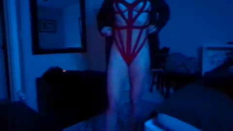 queenbee6269 online show from 15, 12, 2024