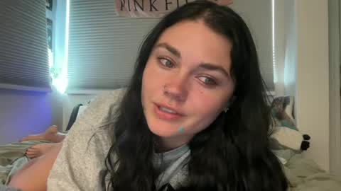 Snapshot of queencassidyy chatting on 1, 7, 2026 Cassidy online show from 1, 7, 2026