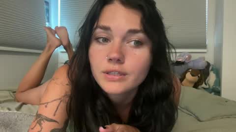 Snapshot of queencassidyy chatting on 14, 7, 2026 Cassidy online show from 14, 7, 2026