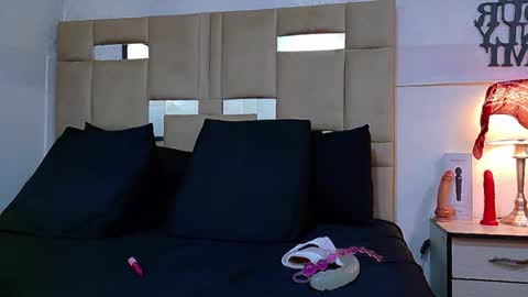 QUEENJEENN online show from 29, 3, 2026