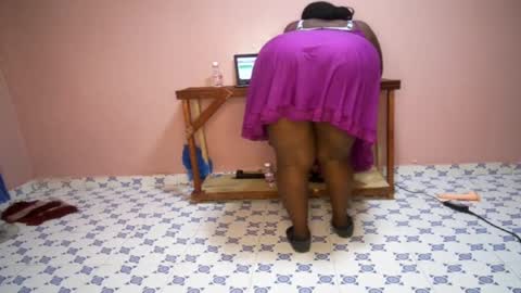 Snapshot of queenkiah chatting on 27, 2, 2025 Nina online show from 27, 2, 2025