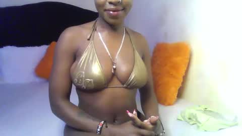 queenmavela_ online show from 13, 1, 2026