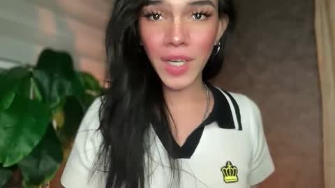 Snapshot of queenn_xxx chatting on 14, 9, 2025 QUEEN online show from 14, 9, 2025
