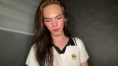 Snapshot of queenn_xxx chatting on 8, 10, 2025 QUEEN online show from 8, 10, 2025