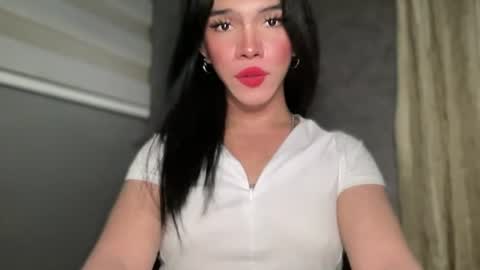 Snapshot of queenn_xxx chatting on 21, 6, 2026 QUEEN online show from 21, 6, 2026