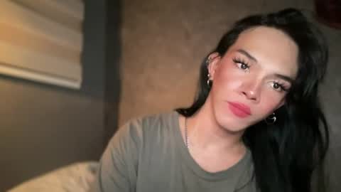 Snapshot of queenn_xxx chatting on 27, 6, 2026 QUEEN online show from 27, 6, 2026
