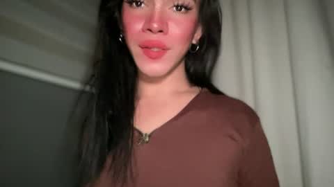 Snapshot of queenn_xxx chatting on 22, 7, 2026 QUEEN online show from 22, 7, 2026