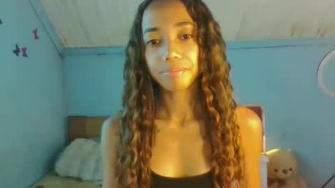 queennih online show from 3, 11, 2025