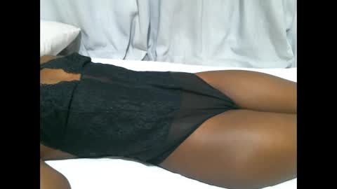 queenninaa online show from 18, 2, 2026