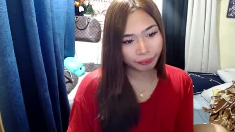 Snapshot of queenofcum169xx chatting on 12, 1, 2025 Mikka online show from 12, 1, 2025