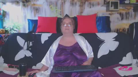 Snapshot of queenpammy chatting on 14, 3, 2026 QueenPammy online show from 14, 3, 2026