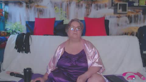 Snapshot of queenpammy chatting on 28, 3, 2026 QueenPammy online show from 28, 3, 2026