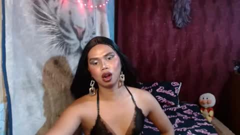 Snapshot of queenpinayebony_xx chatting on 3, 6, 2026 queenpinayebony_xx online show from 3, 6, 2026