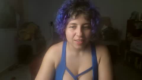 QueenRainStar online show from 2, 11, 2025