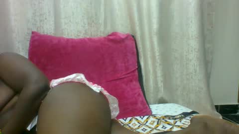 VIVIAN online show from 3, 8, 2026
