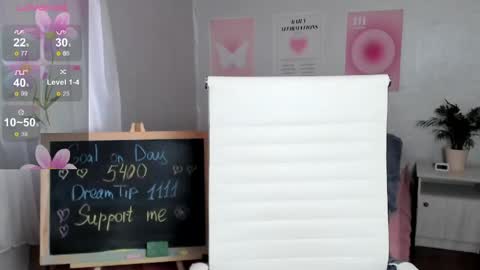 Snapshot of queitsharm_ chatting on 16, 5, 2026 Anna online show from 16, 5, 2026