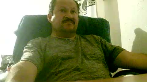 Snapshot of querubinrebelde chatting on 4, 1, 2025 Don Ramon online show from 4, 1, 2025