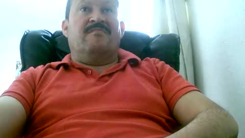 Snapshot of querubinrebelde chatting on 12, 1, 2025 Don Ramon online show from 12, 1, 2025
