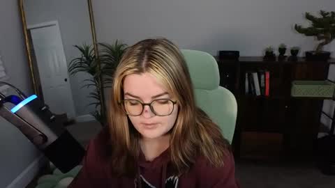 Bri online show from 22, 9, 2025